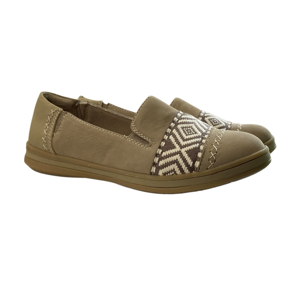 Earth Origins Leather Nobuck Native Western Loafer Flat Bailey 7 Wide Comfort